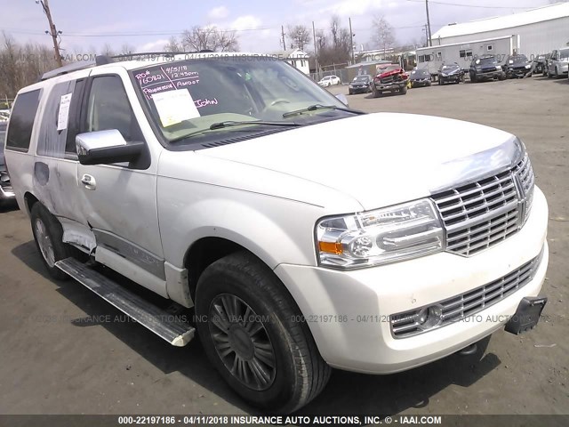 5LMJJ2J59AEJ00568 - 2010 LINCOLN NAVIGATOR 白色 照片 1