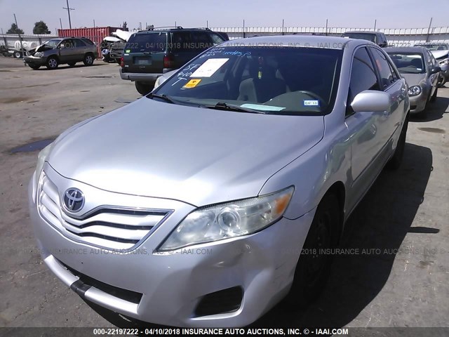 4T4BF3EK7AR030417 - 2010 TOYOTA CAMRY SE/LE/XLE 银色 照片 6