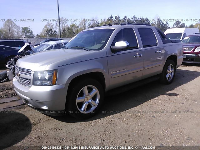 3GNEC12J68G306563 - 2008 CHEVROLET AVALANCHE C1500 TAN photo 2