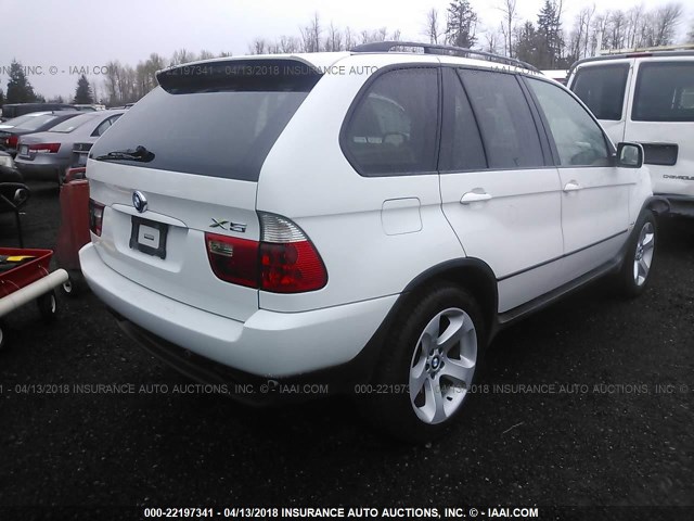 5UXFB53535LV15586 - 2005 BMW X5 4.4I WHITE photo 4
