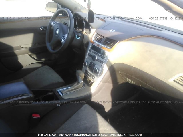 1G1ZH57B48F236141 - 2008 CHEVROLET MALIBU 1LT 金色 照片 5