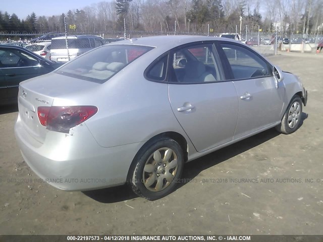 KMHDU46D78U563067 - 2008 HYUNDAI ELANTRA GLS/SE/LIMITED SILVER photo 4