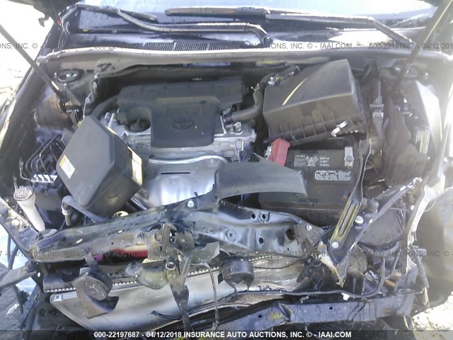 4T1BF1FK8GU609986 - 2016 TOYOTA CAMRY LE/XLE/SE/XSE შავი ფოტო 10