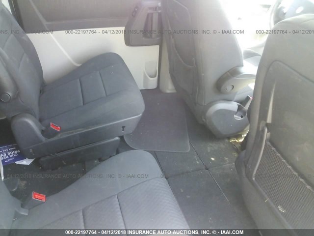 2D4RN4DE0AR191807 - 2010 DODGE GRAND CARAVAN SE GRAY photo 8