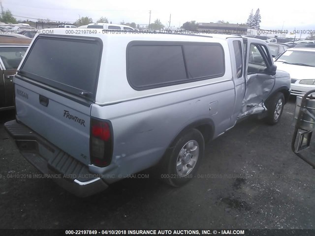 1N6DD26S4YC380154 - 2000 NISSAN FRONTIER KING CAB XE SILVER photo 4