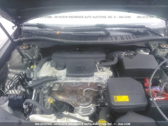 4T4BF1FK6CR217766 - 2012 TOYOTA CAMRY SE/LE/XLE ნაცრისფერი ფოტო 10