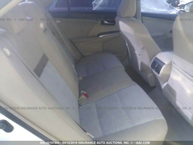 4T1BD1FK3CU041467 - 2012 TOYOTA CAMRY HYBRID/LE/XLE 白色 照片 8