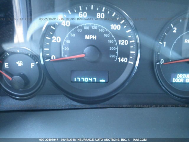 1J4GS48K25C688931 - 2005 JEEP GRAND CHEROKEE LAREDO/COLUMBIA/FREEDOM 蓝色 照片 7