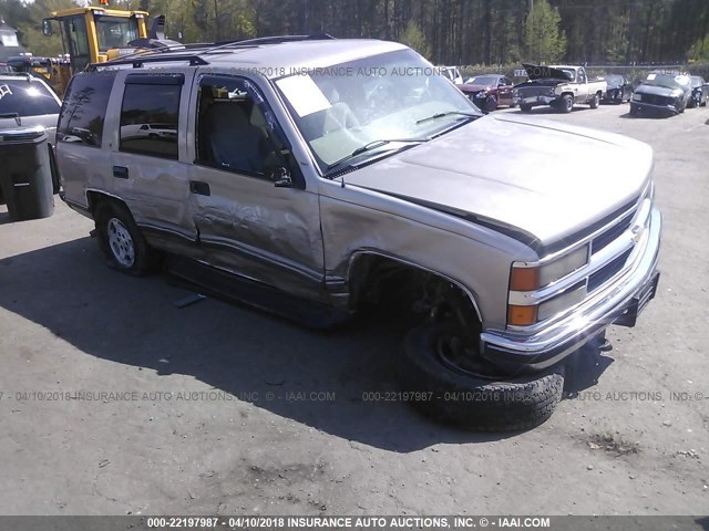 1GNEK13R8XJ563423 - 1999 CHEVROLET TAHOE K1500 SILVER photo 1