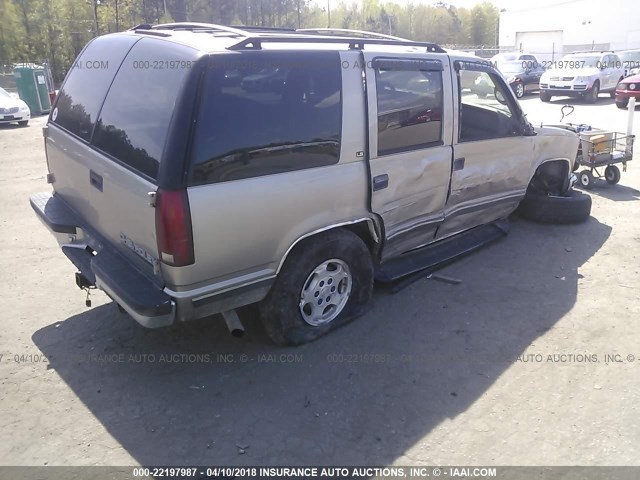 1GNEK13R8XJ563423 - 1999 CHEVROLET TAHOE K1500 SILVER photo 4