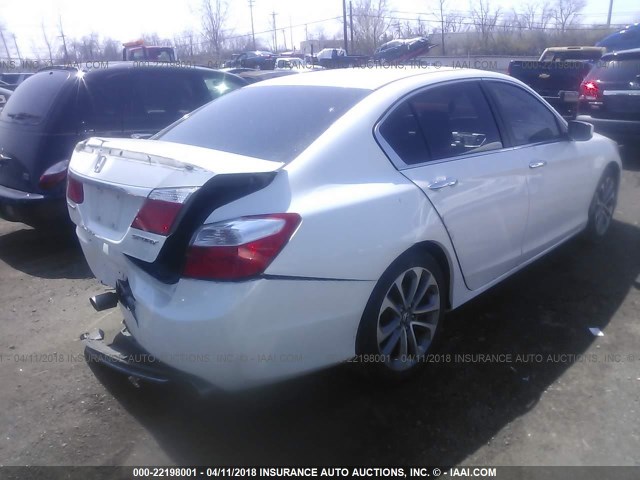 1HGCR2F56DA024239 - 2013 HONDA ACCORD SPORT 白色 照片 4