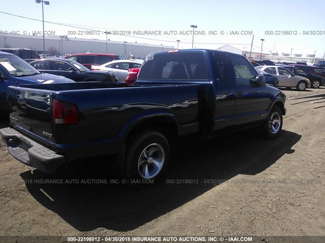 1GCCS19H238212104 - 2003 CHEVROLET S TRUCK S10 BLUE photo 4