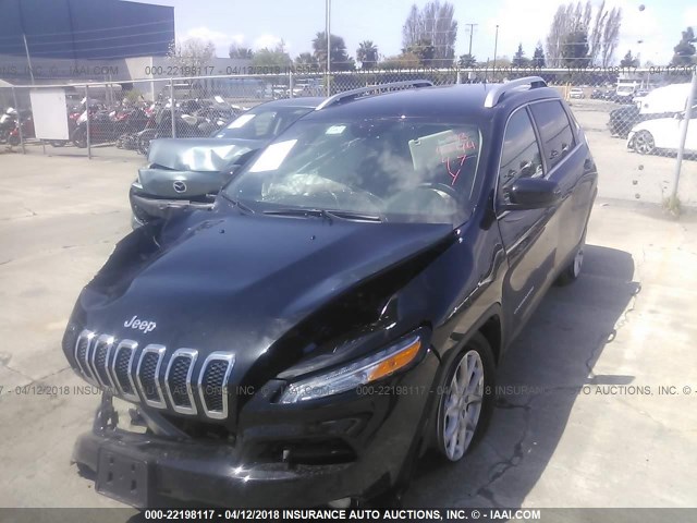 1C4PJLCB4JD595908 - 2018 JEEP CHEROKEE LATITUDE BLACK photo 2