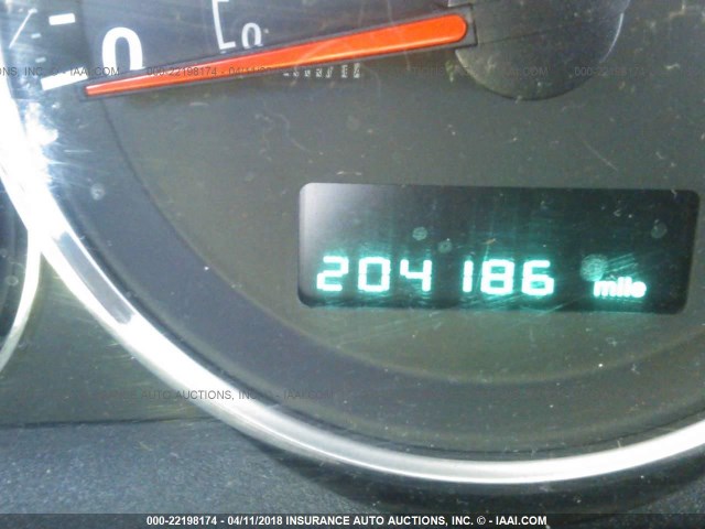 1J8HG48K37C621066 - 2007 JEEP COMMANDER ნაცრისფერი ფოტო 7