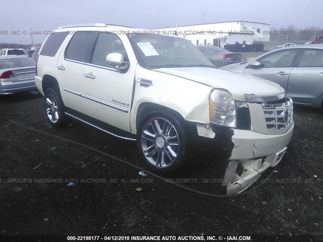 1GYFK63847R163467 - 2007 CADILLAC ESCALADE LUXURY WHITE photo 1