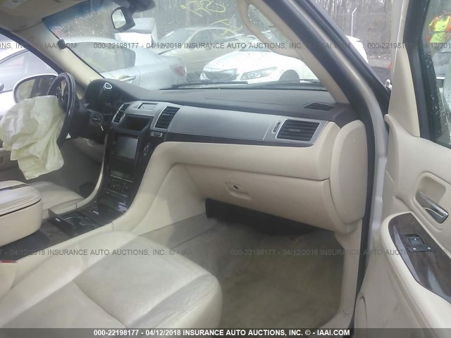 1GYFK63847R163467 - 2007 CADILLAC ESCALADE LUXURY Ağ foto 5