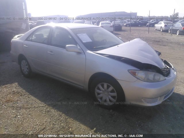 4T1BE30K26U146541 - 2006 TOYOTA CAMRY LE/XLE/SE SILVER photo 1