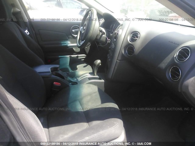 2G2WP552081127364 - 2008 PONTIAC GRAND PRIX Qara foto 5