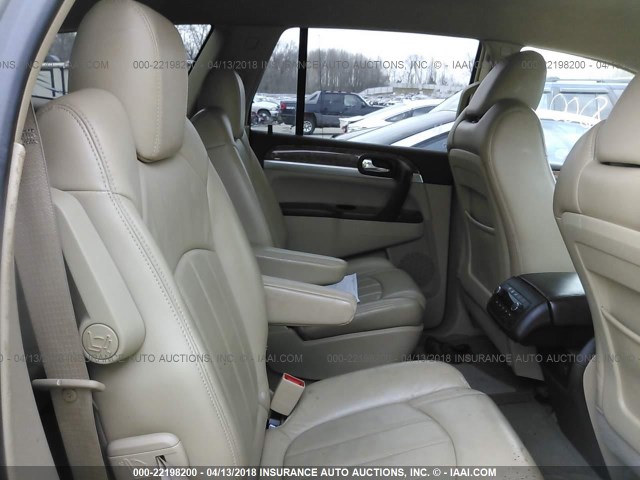 5GALVBED4AJ114540 - 2010 BUICK ENCLAVE CXL BEIGE photo 8