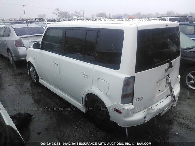 JTLKT324664074806 - 2006 TOYOTA SCION XB WHITE photo 3