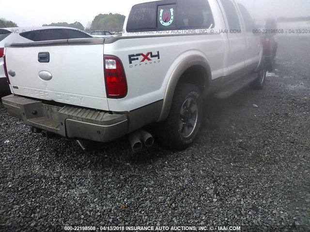 1FT7W2BT1BEC90643 - 2011 FORD F250 SUPER DUTY WHITE photo 4