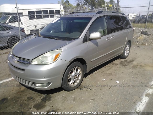 5TDZA22C34S157404 - 2004 TOYOTA SIENNA XLE/XLE LIMITED SILVER photo 2