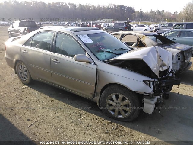 4T1BF30K83U041768 - 2003 TOYOTA CAMRY LE/XLE/SE შამპანური ფოტო 1