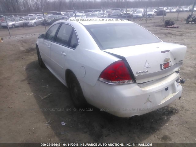 2G1WD5EMXA1201247 - 2010 CHEVROLET IMPALA POLICE WHITE photo 3