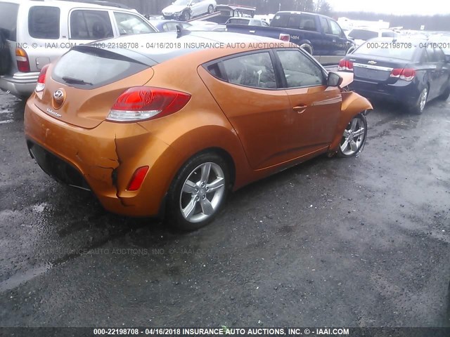 KMHTC6ADXEU218113 - 2014 HYUNDAI VELOSTER ORANGE photo 4