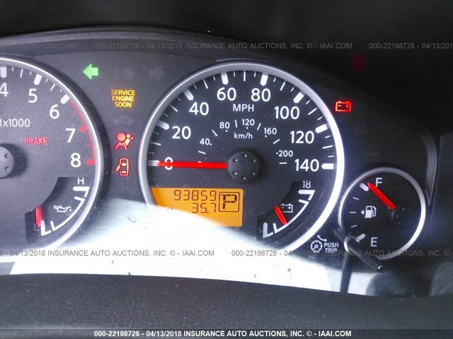 5N1BR1NB5BC623979 - 2011 NISSAN PATHFINDER LE ნაცრისფერი ფოტო 7