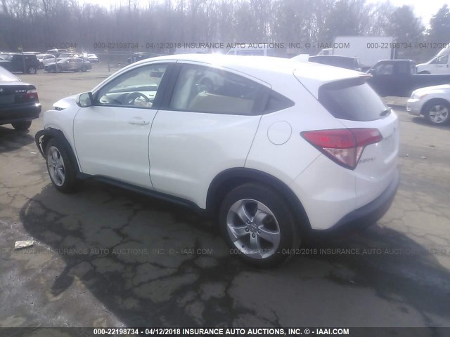 3CZRU6H31GM745077 - 2016 HONDA HR-V LX WHITE photo 3