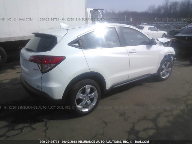 3CZRU6H31GM745077 - 2016 HONDA HR-V LX WHITE photo 4