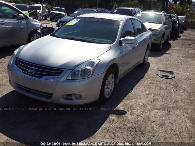 1N4AL2AP6CN516931 - 2012 NISSAN ALTIMA S SILVER photo 2