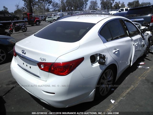 JN1EV7AP8HM743279 - 2017 INFINITI Q50 PREMIUM/SPORT/SE WHITE photo 4