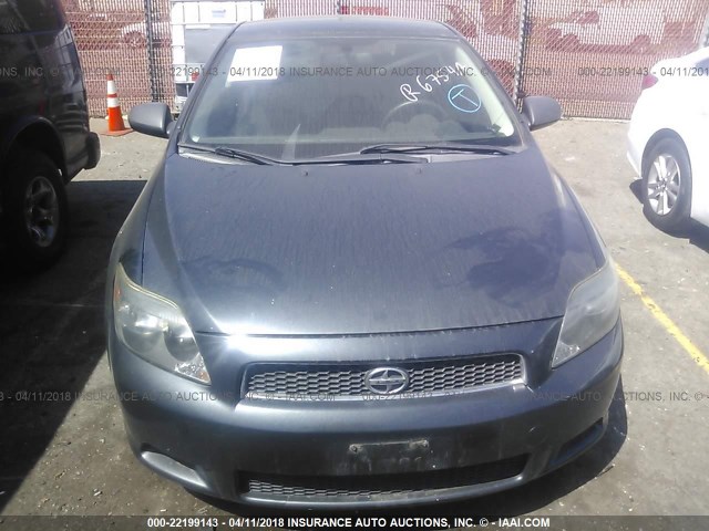 JTKDE177650033936 - 2005 TOYOTA SCION TC 灰色 照片 6