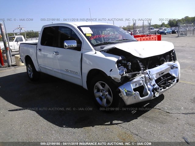 1N6BA07A75N531935 - 2005 NISSAN TITAN XE/SE/LE WHITE photo 1