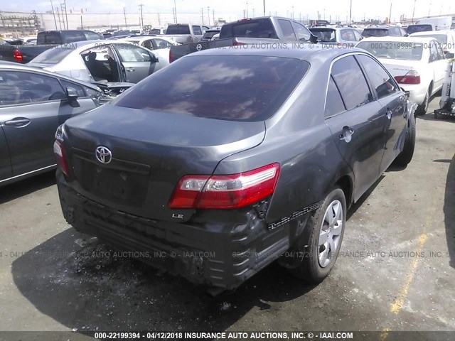 4T4BE46K58R033723 - 2008 TOYOTA CAMRY CE/LE/XLE/SE GRAY photo 4