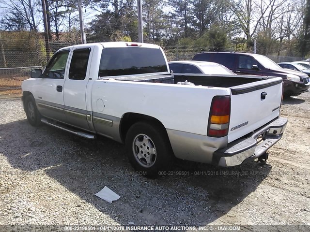 2GCEC19T121342452 - 2002 CHEVROLET SILVERADO C1500 WHITE photo 3