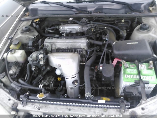 JT2BG28K5X0328197 - 1999 TOYOTA CAMRY LE/XLE Silber Foto 10