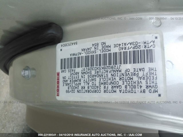 JT2BG28K5X0328197 - 1999 TOYOTA CAMRY LE/XLE Silber Foto 9