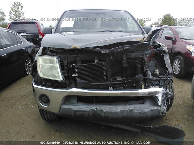 1N6AD07UX6C420824 - 2006 NISSAN FRONTIER CREW CAB LE/SE/OFF ROAD GRAY photo 6