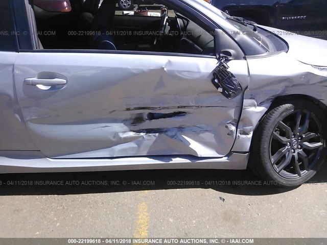 JTKJF5C75E3071878 - 2014 TOYOTA SCION TC 银色 照片 6