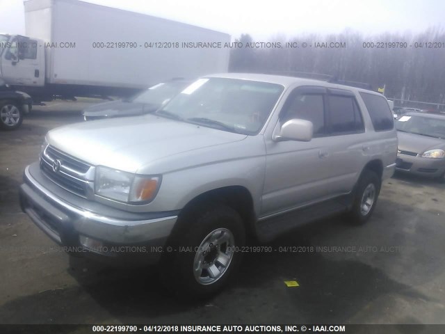 JT3HN86R629072865 - 2002 TOYOTA 4RUNNER SR5 SILVER photo 2