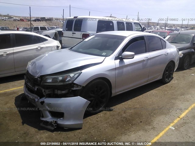 1HGCR2F52DA038056 - 2013 HONDA ACCORD SPORT 银色 照片 2