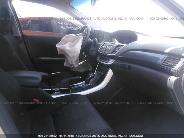 1HGCR2F52DA038056 - 2013 HONDA ACCORD SPORT SILVER photo 5