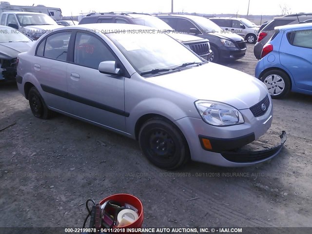 KNADE223296584611 - 2009 KIA RIO LX/SX SILVER photo 1
