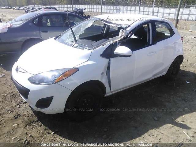 JM1DE1KZ1E0185087 - 2014 MAZDA MAZDA2 SPORT WHITE photo 2