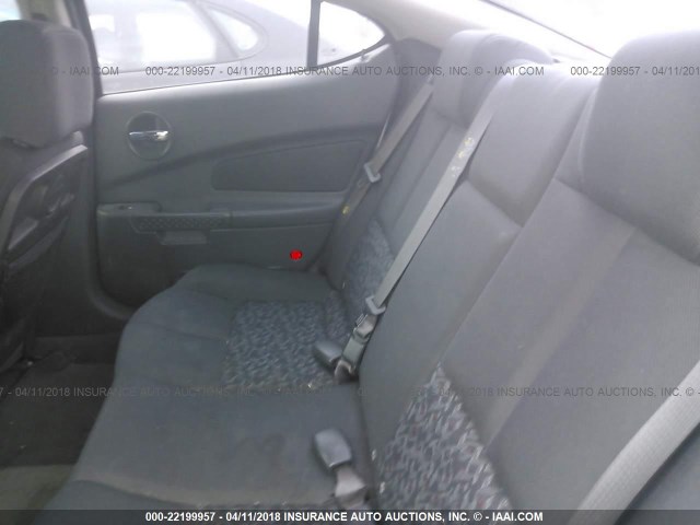 2G2WS522X41180621 - 2004 PONTIAC GRAND PRIX GT2 ვერცხლისფერი ფოტო 8