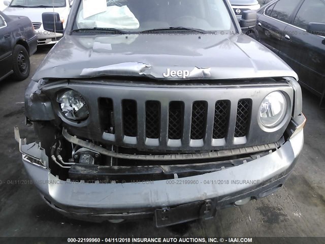 1C4NJPFB0CD634636 - 2012 JEEP PATRIOT LATITUDE GRAY photo 6