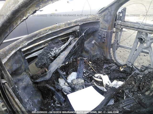 WMEEJ31X69K261121 - 2009 SMART FORTWO PURE/PASSION BLACK photo 5